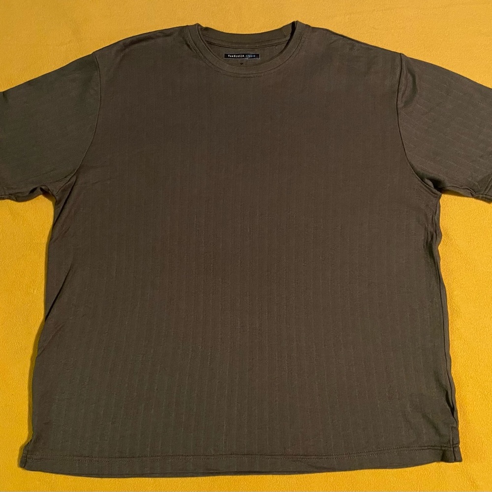 Van Heusen
Men's Air Short Sleeve
Olive
